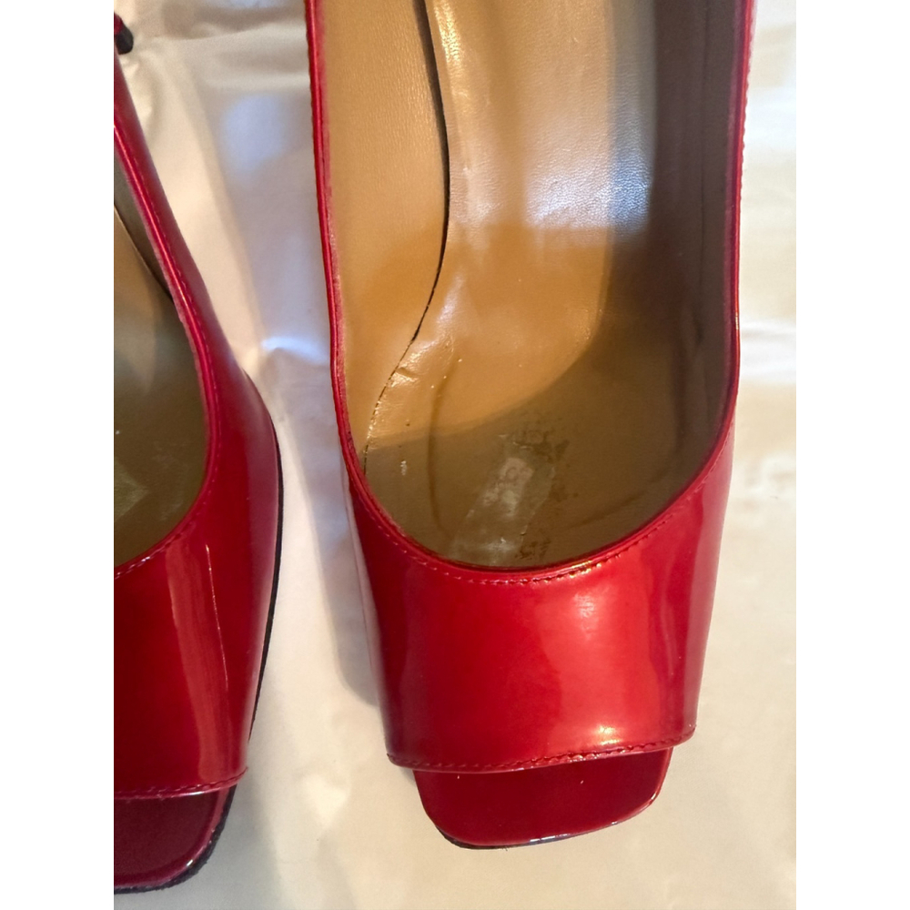 Stuart Weitzman Cherry Red Patent Peep toe Heels 9.5 M - Picture 12 of 14